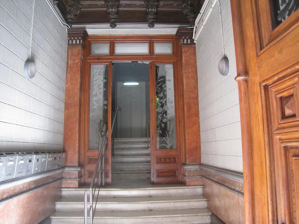 Chaplin Guest House Barcelona